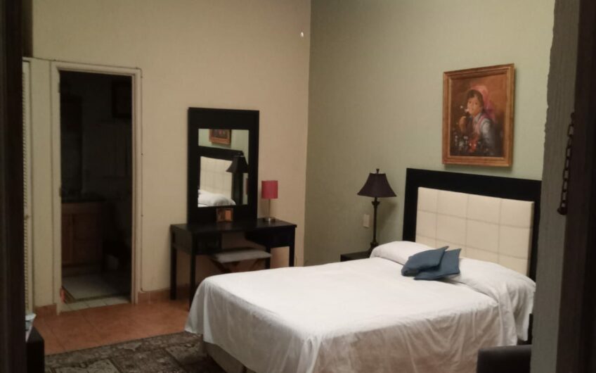 PLAZA MONTAÑA – ROOM 2